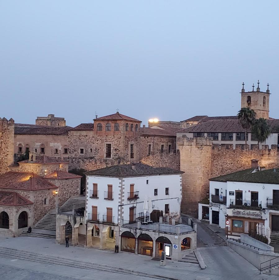Hostal Martes Caceres Plaza Mayor - Tercer Piso Sin Ascensor Kültér fotó