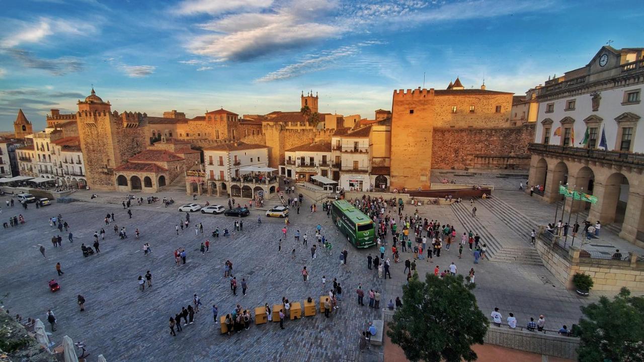 Hostal Martes Caceres Plaza Mayor - Tercer Piso Sin Ascensor Kültér fotó